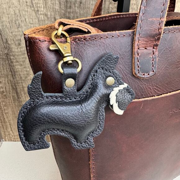 Portland Leather Dog Purse Charm FAST SHIP REMY Dog SCOTTIE DOG Keychain - Picture 1 of 3